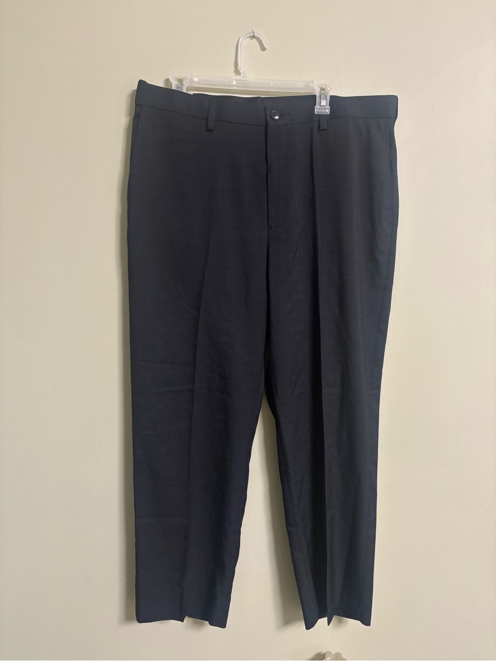 Savane Stretch Performance Mens No Iron Dress Pants Size 38x30 Comfort Waist New